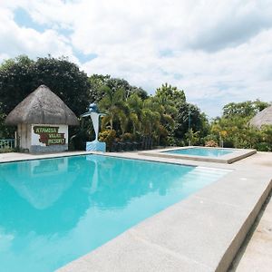 Reddoorz @ Afamosa Villas Resort Ilocos Sur